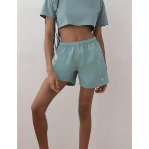 ARITZIA TNA Teal Abel 5” Shorts